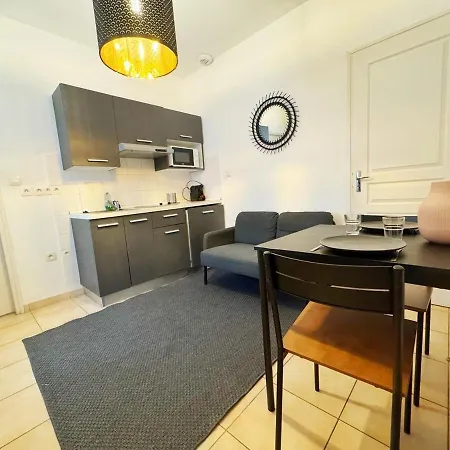 Suite Axelle Lyon Exterior photo